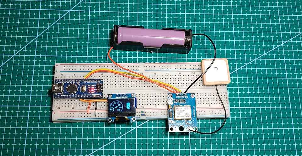 Arduino Digital Speedometer with Neo 6M GPS Module & OLED Display